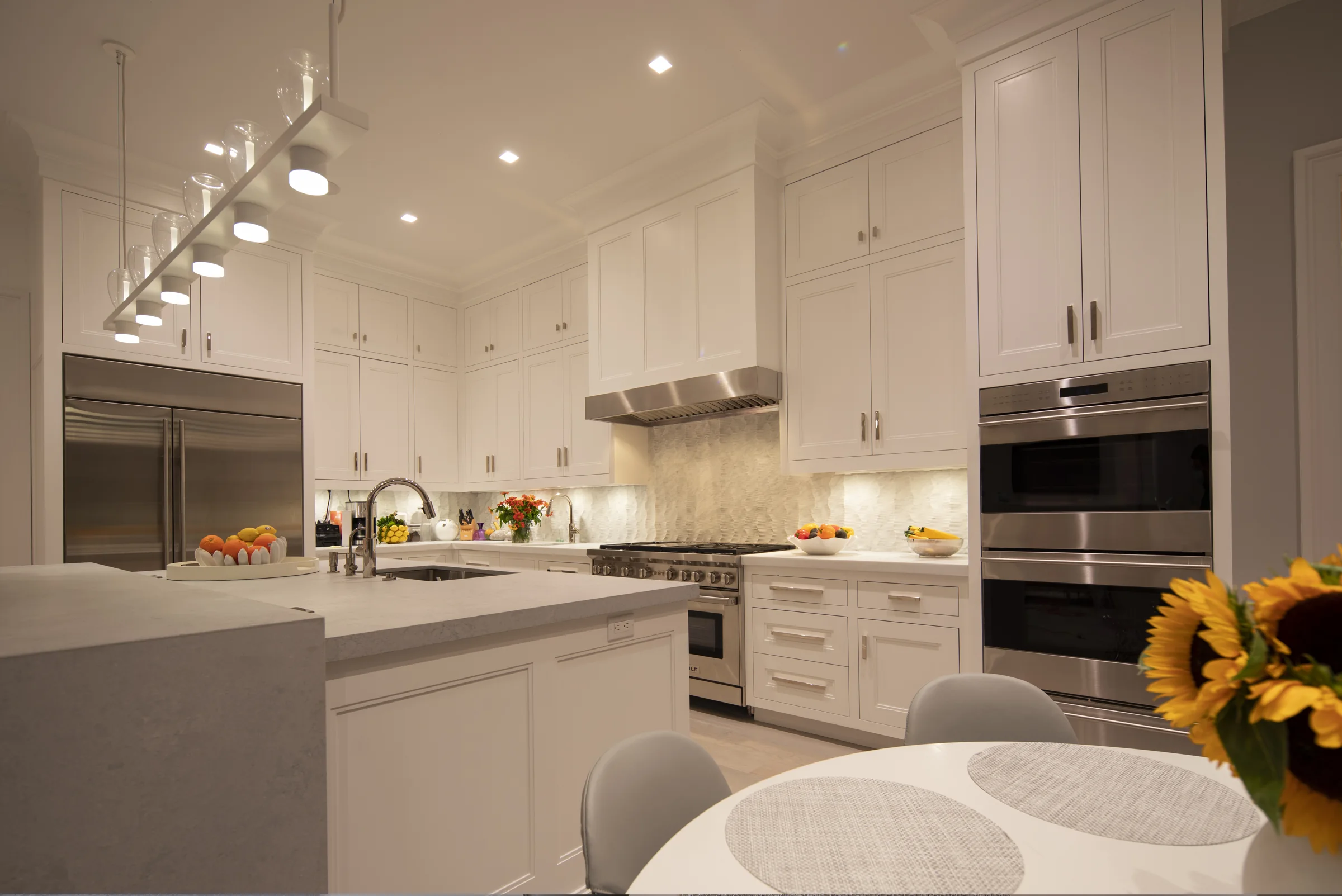 The kitchen warm at night